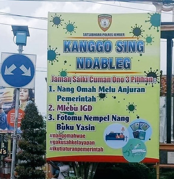 4 Spanduk Kocak Bahaya Covid 19, Ngeri-Ngeri Lezat